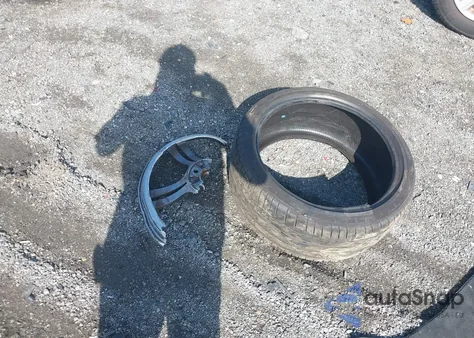 2013 BMW M5 z USA, uszkodzony, nr VIN WBSFV9C5XDC773174